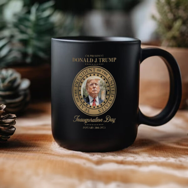 Trump won, republican Mug, inauguration day, President Trump Mug3