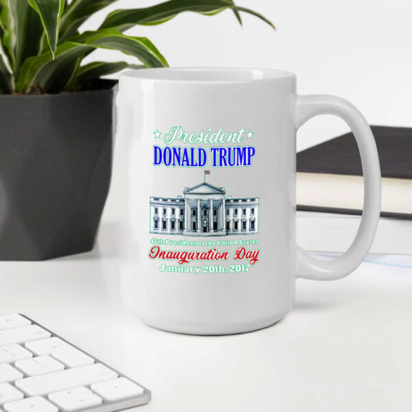 Donald-Trump-White-House-Inauguration-Day-45th-President-Mug2