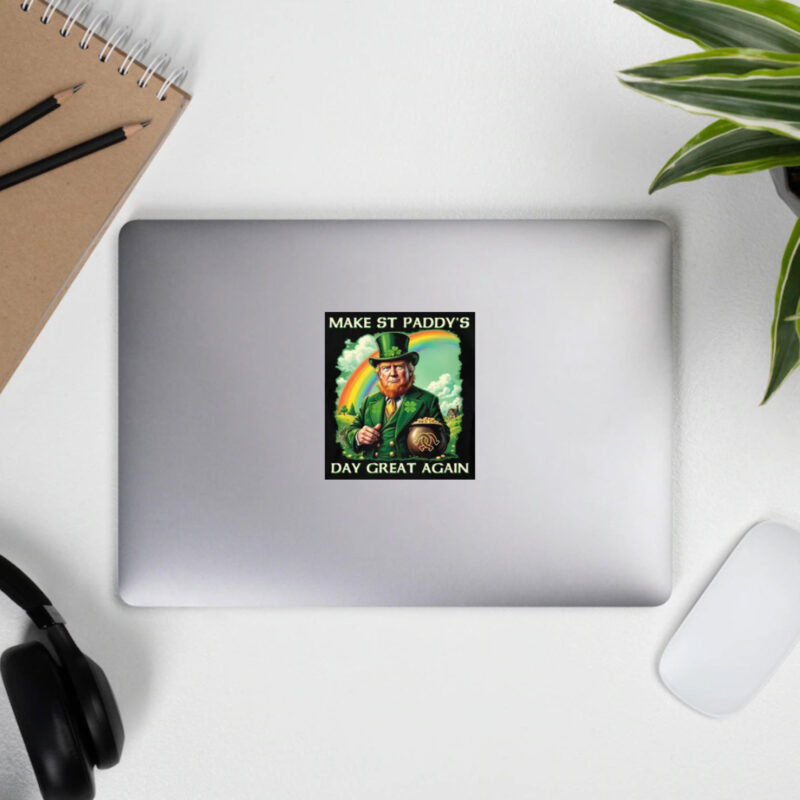 Celebrate St. Patrick's Day with a Hilarious Donald Trump Sticker 11 Funny-Donald-Trump-St-Patrick's-Day-Sticker3