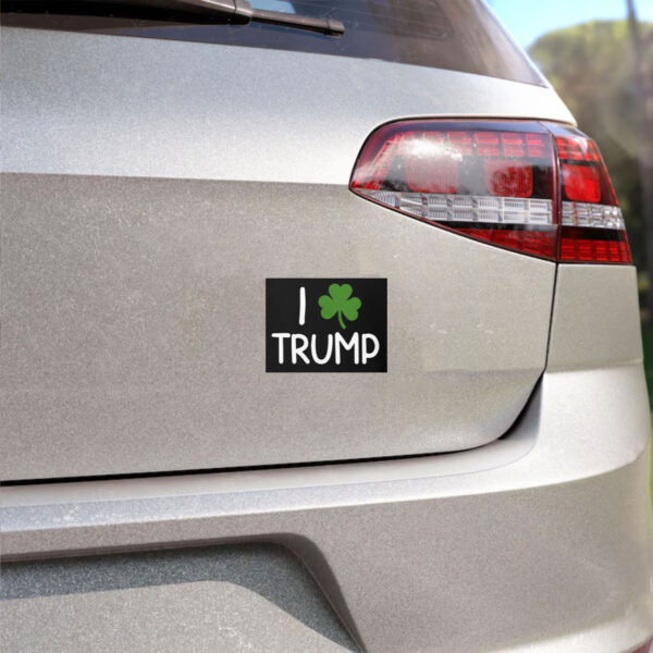 I-Shamrock-Trump-Sticker,-I-Love-Trump-Sticker