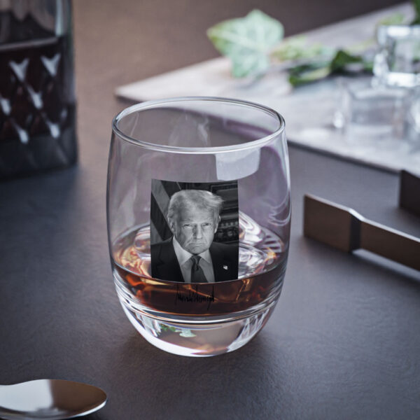 Inaugural Portrait of the 47th President Trump Glass