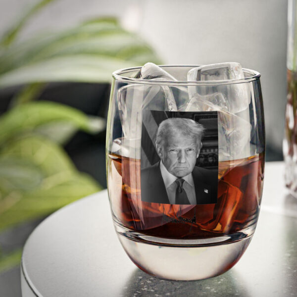 Inaugural Portrait of the 47th President Trump Glass