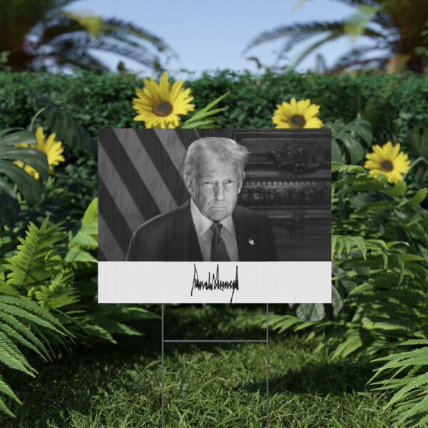 Inaugural Portrait of the 47th President Trump Yard Sign