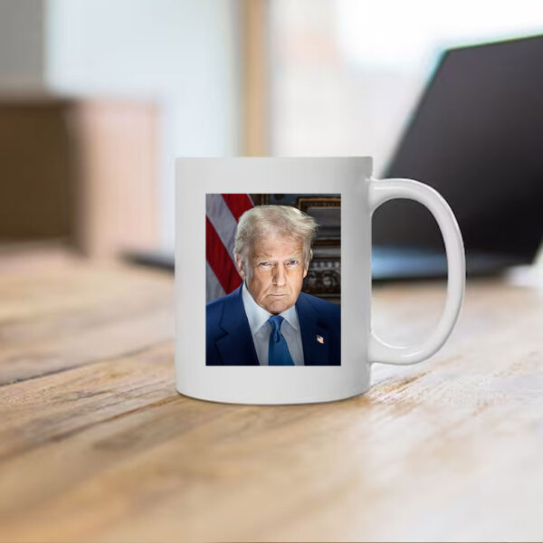 Inaugural Portrait of the 47th President Donald J Trump Mug