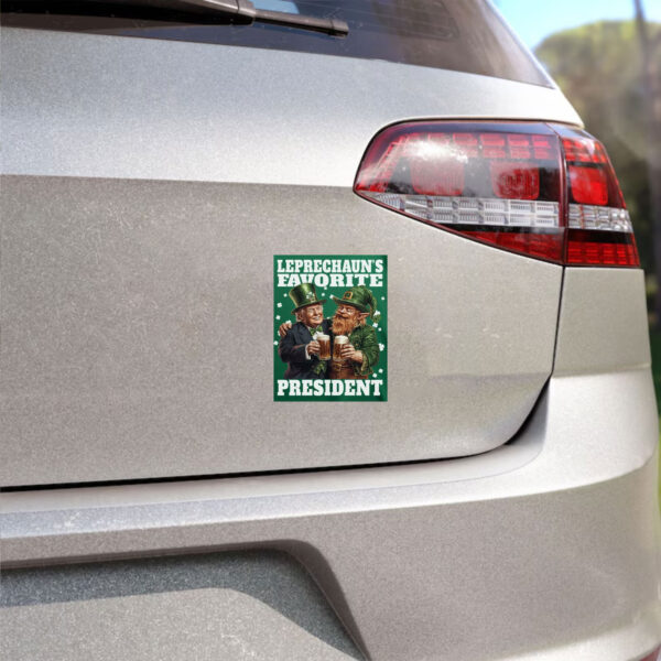 Leprechaun'-Favorite-President,-Trump-and-Leprechaun-St-Patrick's-Day-Sticker