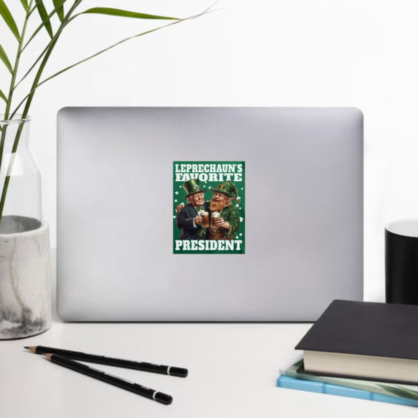 Leprechaun'-Favorite-President,-Trump-and-Leprechaun-St-Patrick's-Day-Sticker1