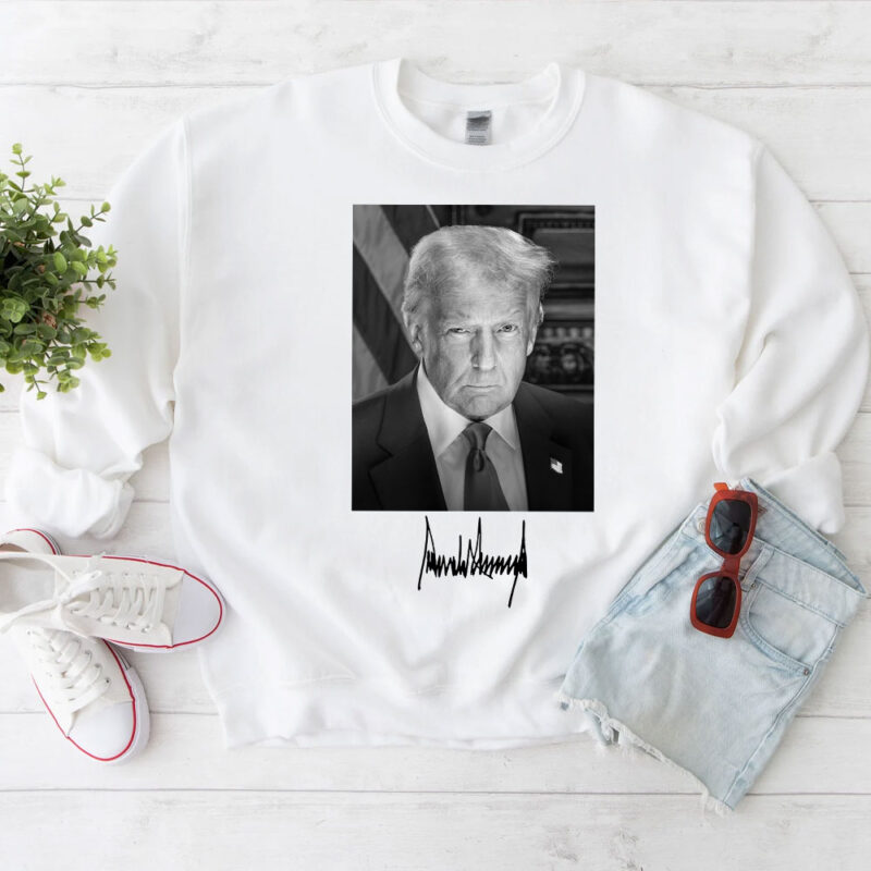 Signature Trump Official Inauguration Portrait T-Shirt 11 Signature Trump Official Inauguration Portrait T-Shirt