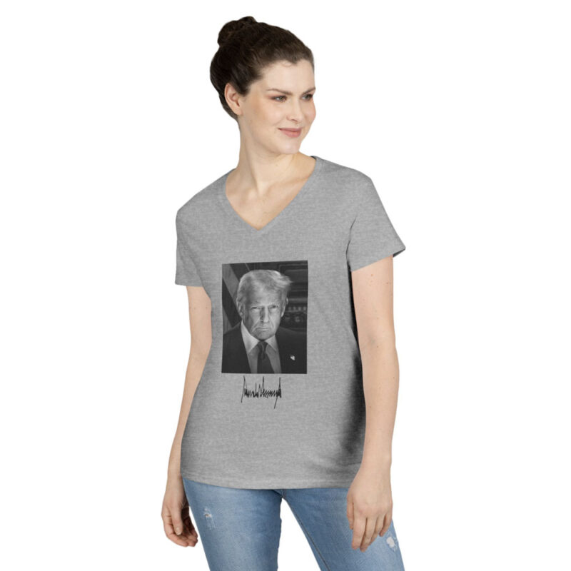 Signature Trump Official Inauguration Portrait V-Neck Shirt 10 Signature Trump Official Inauguration Portrait V-Neck Shirt