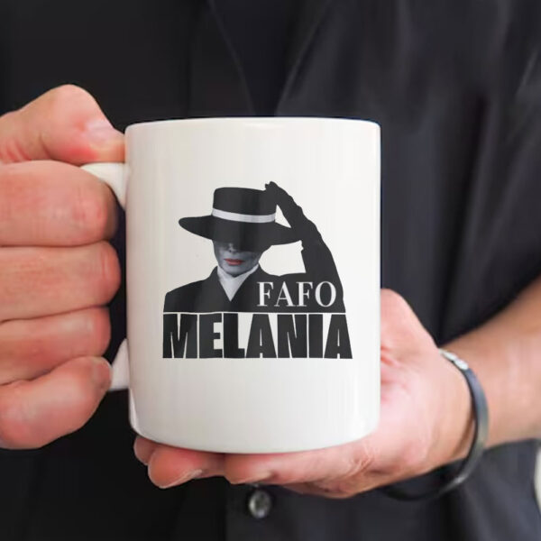 Funny Melania Trump Styl 2025 FAFO Mugs