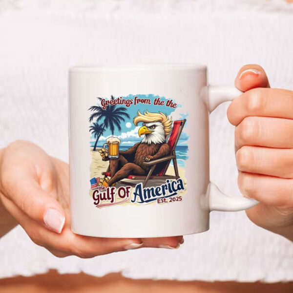 Funny Trump Gulf Of America Mug, Trump Drinking Beer Mug