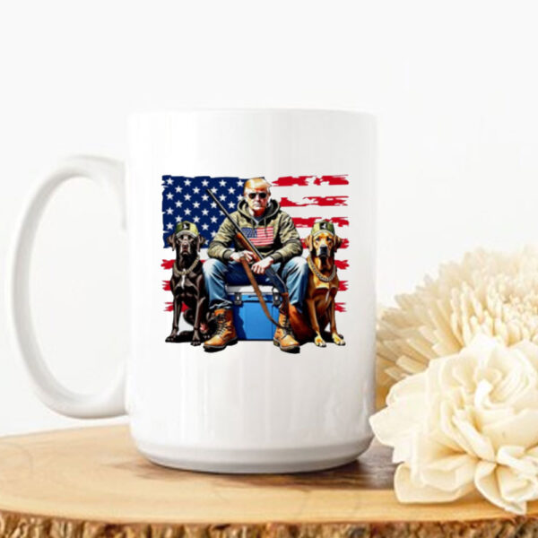 Trump Hunting Bright American Flag Mugs